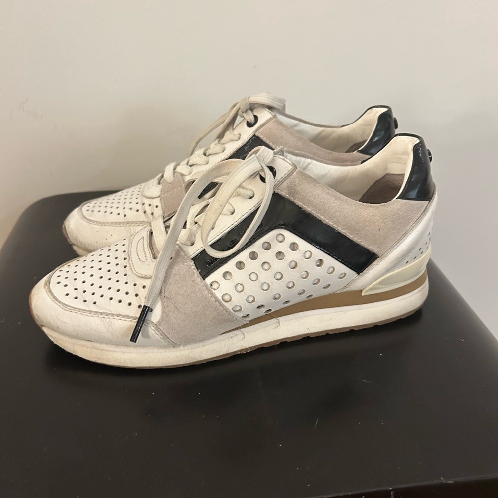 Michael Kors Leather Sneakers (7)